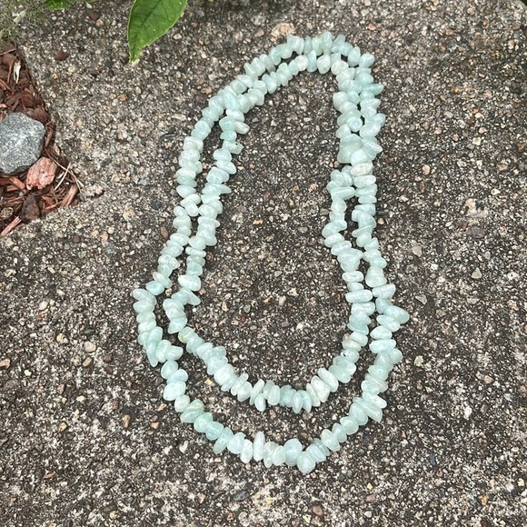 Aventurine Stone Long Strand Opera Style Vintage Necklace - Picture 3 of 6